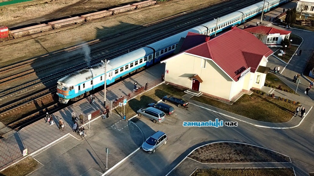 Более 70 дополнительных поездов пустят в Беларуси на новогодние праздники