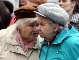 В Беларуси повышают пенсии: когда и насколько