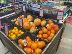 В Беларуси продлили контрсанкции, но разрешили ввозить некоторые продукты