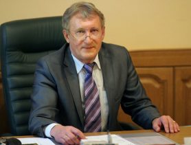 Директор крупнейшей птицефабрики в Брестской области подозревается в получении взятки