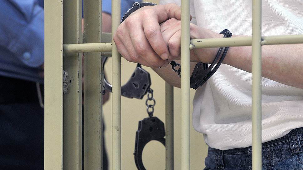 После ареста за домашнее насилие мужчина решил наказать свою супругу