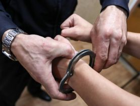За хранение оружия, патронов и пороха арестовали жителя Барановичского района
