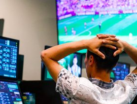 Взял в долг более полумиллиона рублей и потратил на букмекерские ставки