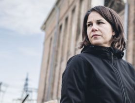 Министр иностранных дел Германии Анналена Бербок внезапно приехала в Харьков