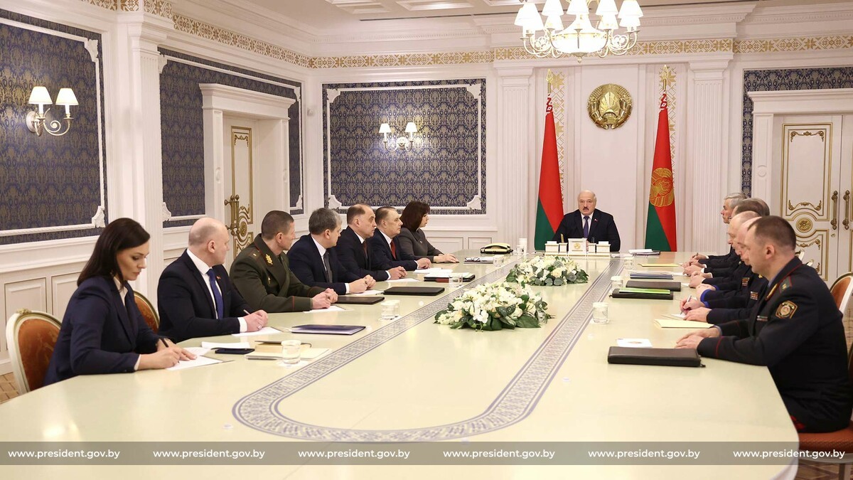 В Беларуси появится комиссия: она будет решать, кому можно вернуться в страну