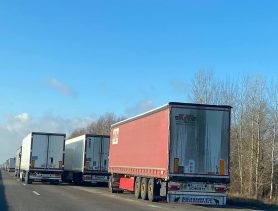 В Беларуси штрафуют водителей фур из ЕС за заправку «дешевым» топливом