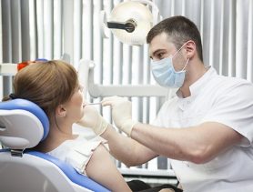 Врача-стоматолога из Березы оштрафовали за работу без лицензии