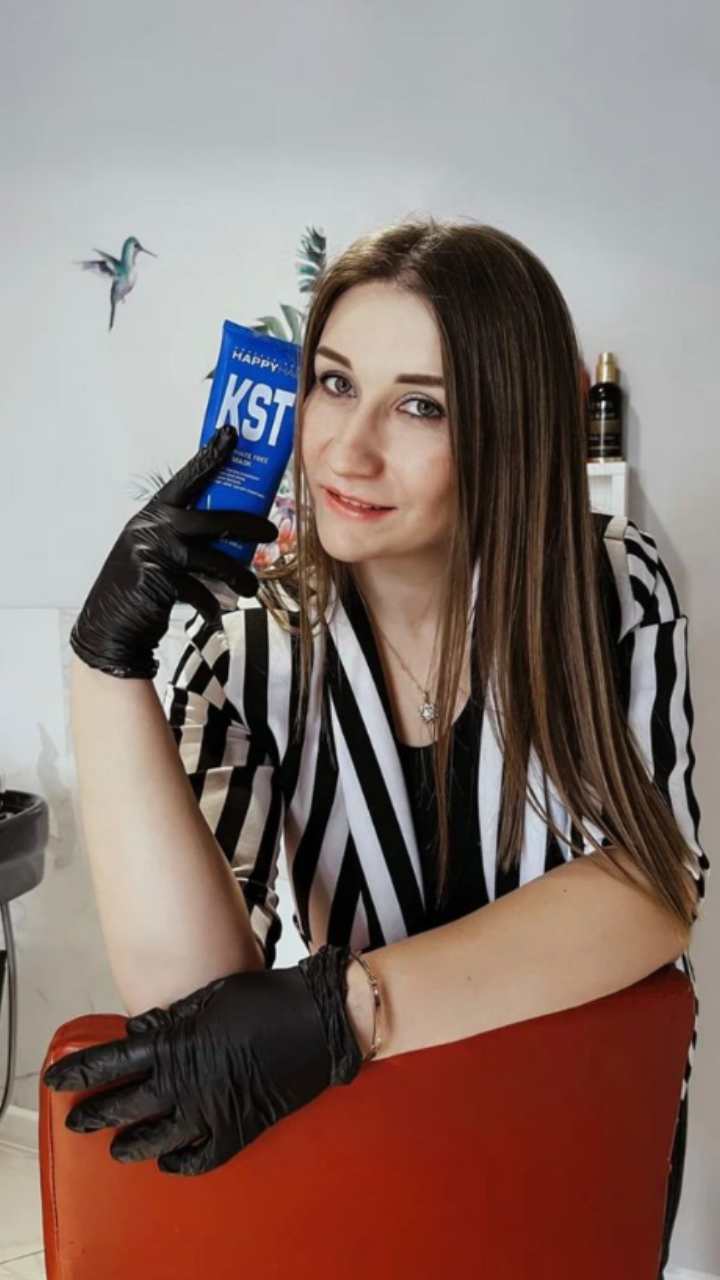 Наработала за это время кое-какую клиентскую базу, вошла во вкус и решила, что со старой работой нужно прощаться.