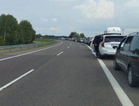 На границе Польша-Беларусь в начале июля огромные очереди