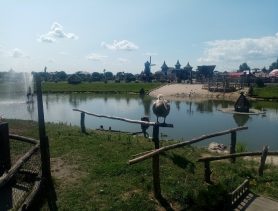 Отдых сказочный, но не бюджетный: как семья из Брестской области проводила время в парке животных «Диприз»