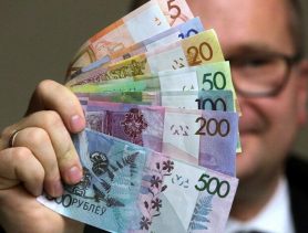 Сколько людей в Беларуси зарабатывают больше 10 тысяч рублей