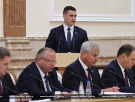 Ввести отработку для студентов-платников: что ещё обсуждали на совещании у Лукашенко