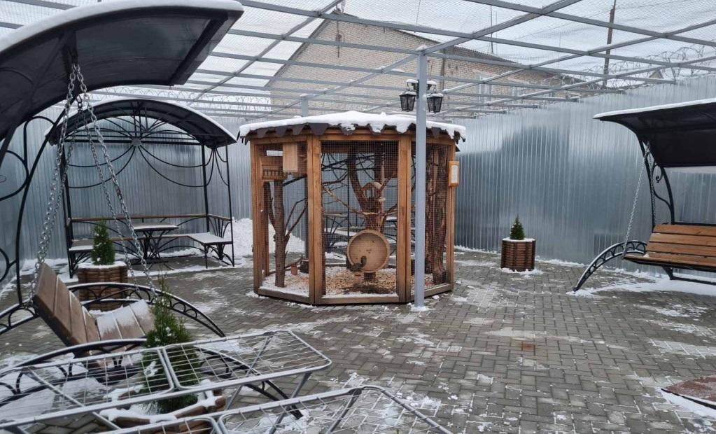 Дворик для свиданий в ИК-5 в Ивацевичах