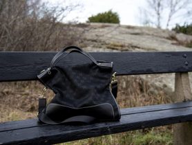 У минчанина украли крупную сумму, пока он спал на лавочке