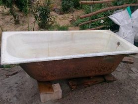 Житель Пинска помог знакомому вынести чугунную ванну и продал ее «с колёс»