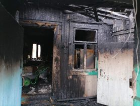 Сын хозяйки дома в Столинском районе погиб на пожаре: что случилось?
