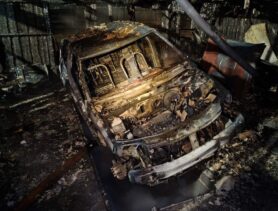 В Ивацевичском районе сгорела машина в гараже