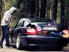 Лудоман в Барановичах, как мафиози, вёз почти убитого в багажнике