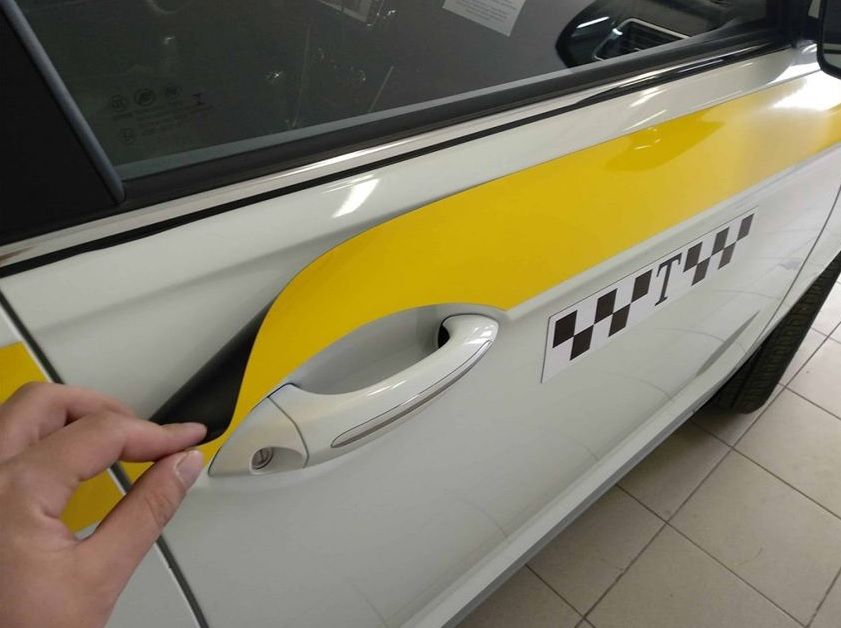 магниты на такси