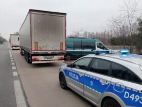 Белорусский дальнобойщик попался пьяным в очереди на границе в Польше