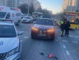 В Минске водитель перепутал педали и сбил семью с коляской