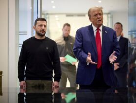 Президент Украины Владимир Зеленский не подчинился Трампу