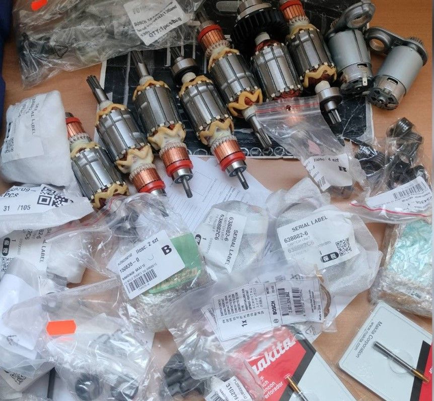 контрабанда запчастей