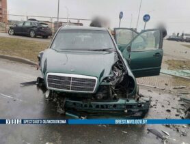 В Столине было ДТП с Mercedes и Renault