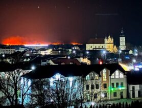 Над Пинском ночью было зарево