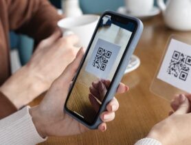 Пассажиры смогут платить QR-кодом в клубе СВ