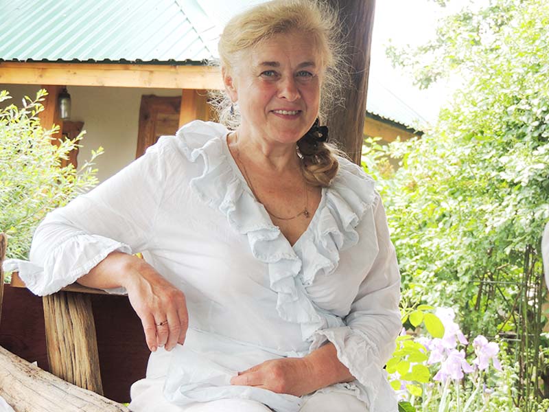 Ирина Александровна  Сергейчик – хозяйка  агроусадьбы    «Коло струменя» (г. Туров).