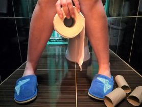 Как быстро и легко остановить понос народными средствами!