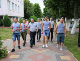 «Никто кроме нас». Как в Ганцевичах десантники отметили свой праздник (фоторепортаж)