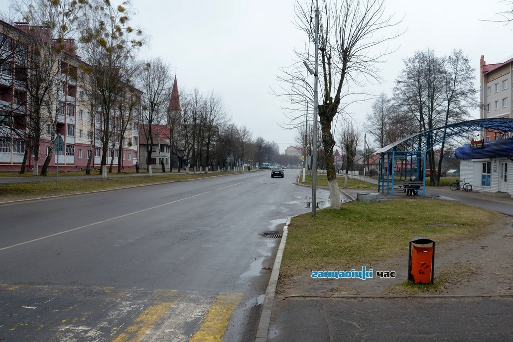 В Ганцевичах устанавливают освещение на пешеходных переходах