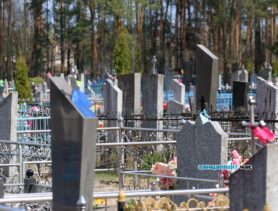 Как правильно ухаживать за памятником: советы и рекомендации